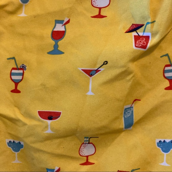 Happy Hour 6” inseam bathing suit,L but runs small - Picture 2 of 5